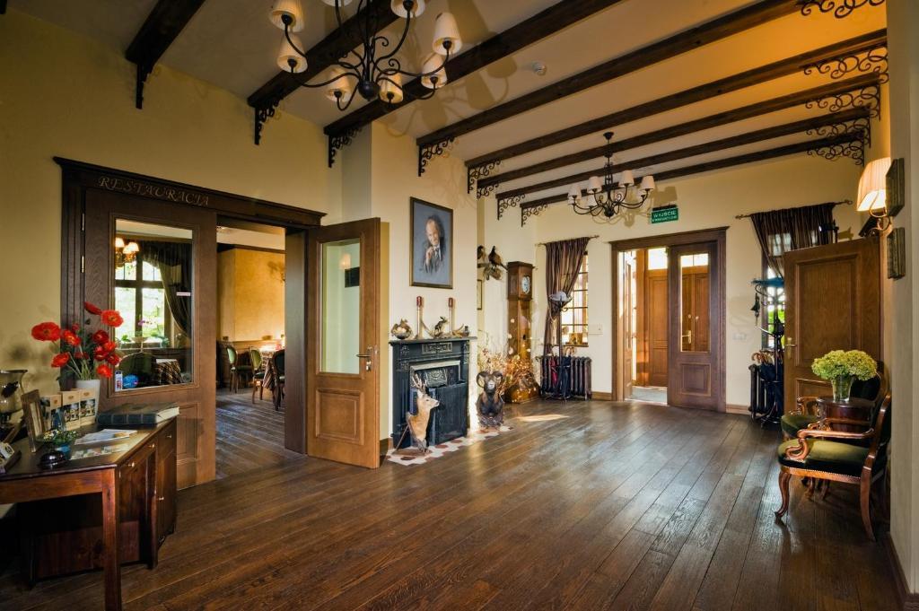 Villa Cztery Pory Roku Zbąszynek Buitenkant foto